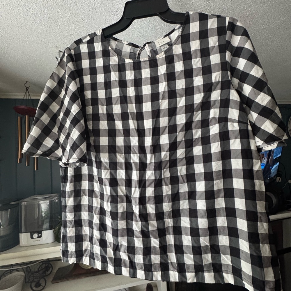 a new day Monochrome Plaid Blouse